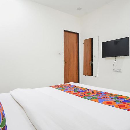 Fabhotel Vishala In Ahmedabad Exterior photo